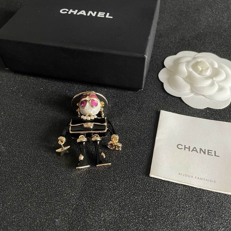 Chanel Brooch 07yxs08